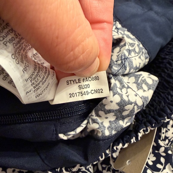 J. Crew NWT Tie-Front Wide-Leg Jumpsuit in Navy White Ditsy Floral Print Size 16 - Picture 10 of 10